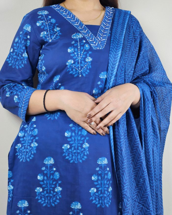 Magenta Floral Print 3 Pcs Kurti Set