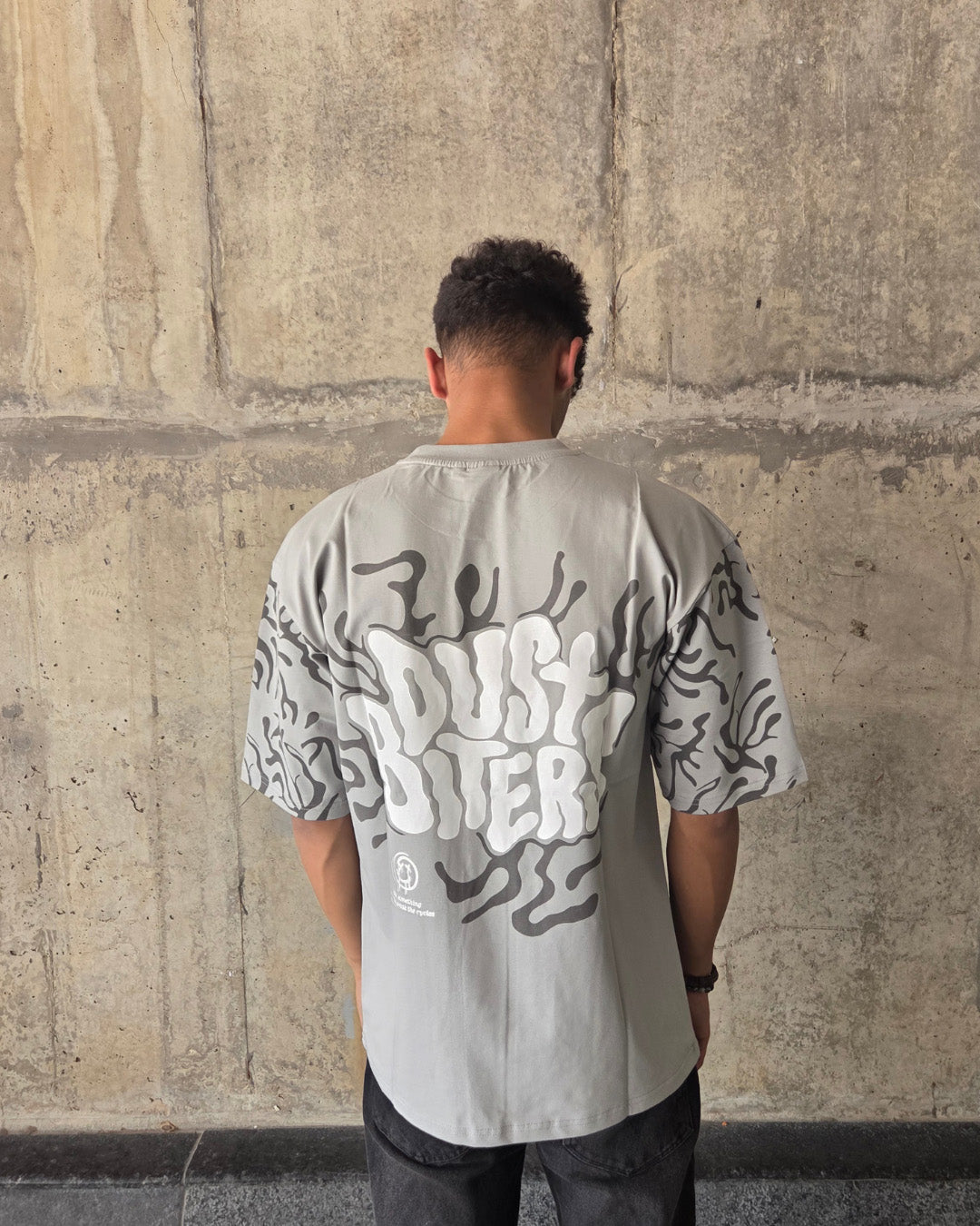 2_88ef9084-2342-443f-8729-ed2b68a478dc Grey Short-Sleeved Oversized T-shirt