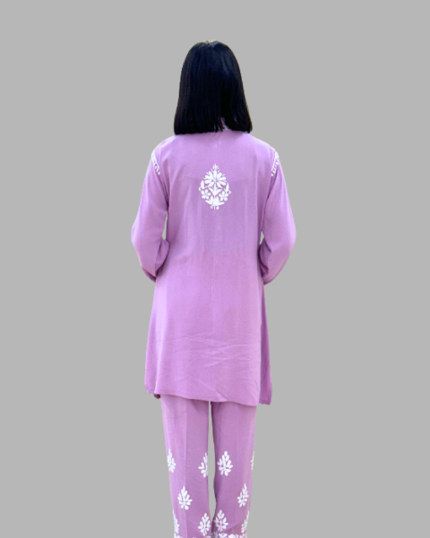 2_Pcs_Lilac_Floral_Chikankari_Long_Kurta_Set_5 Lavender Floral Chikankari Long Kurta Set for women_trooking fashions