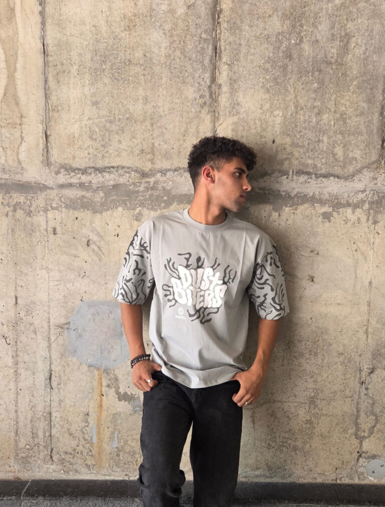 Grey Short-Sleeved Oversized T-shirt