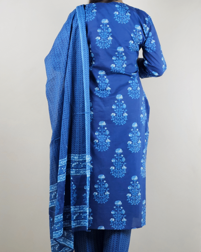 Magenta Floral Print 3 Pcs Kurti Set