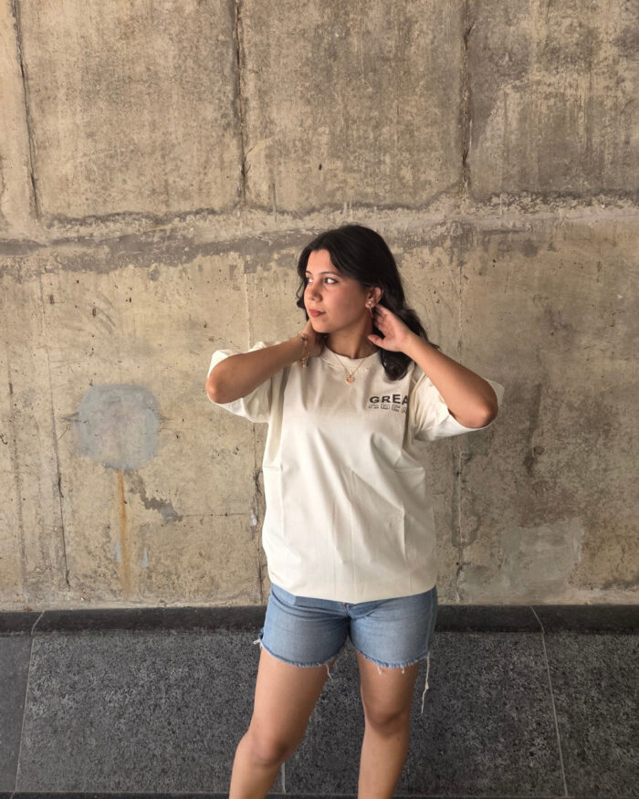 White Short-Sleeved, Oversized T-shirt