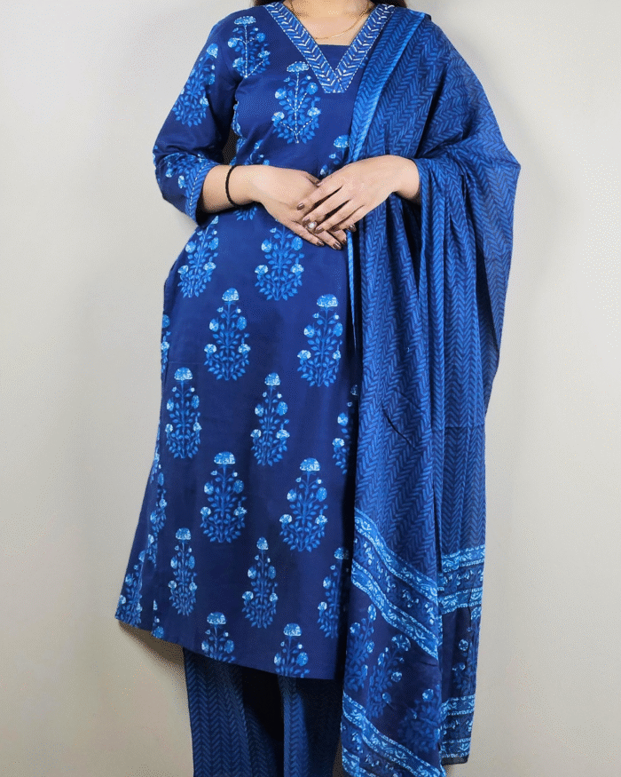 Magenta Floral Print 3 Pcs Kurti Set