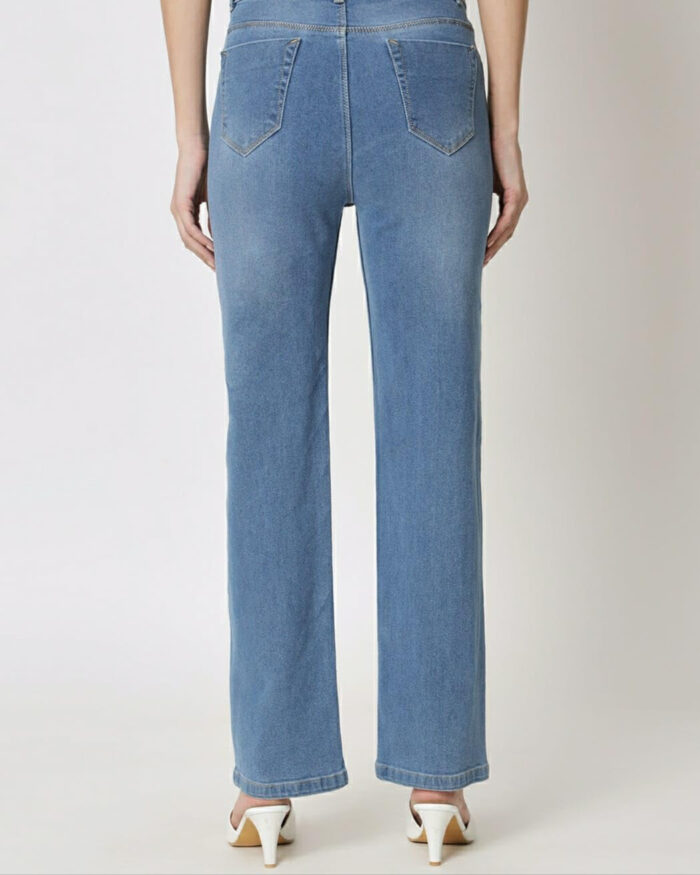 Women's High Rise Regular Straight Fit