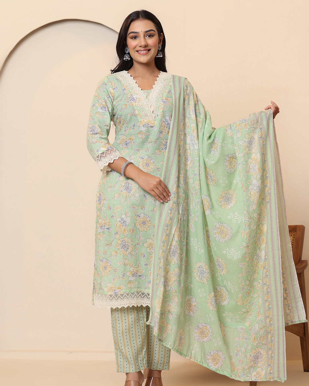 Pista Green Floral Print V Neck 3 Pcs Suit