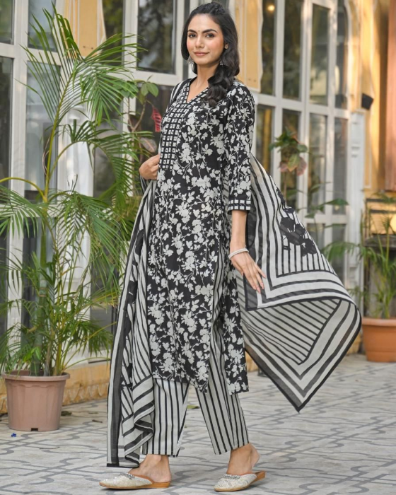 Black V Neck 3 Pcs Suit