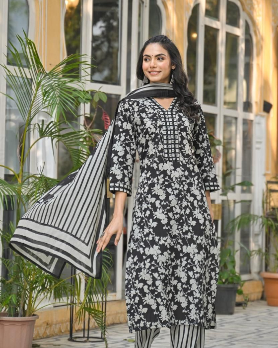 Black V Neck 3 Pcs Suit