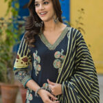 Blue Digital Print V Neck 3 Pcs Suit