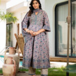 green anarkali dress for women_trooking fashions