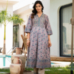 green anarkali dress for women_trooking fashions