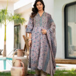 green anarkali dress for women_trooking fashions