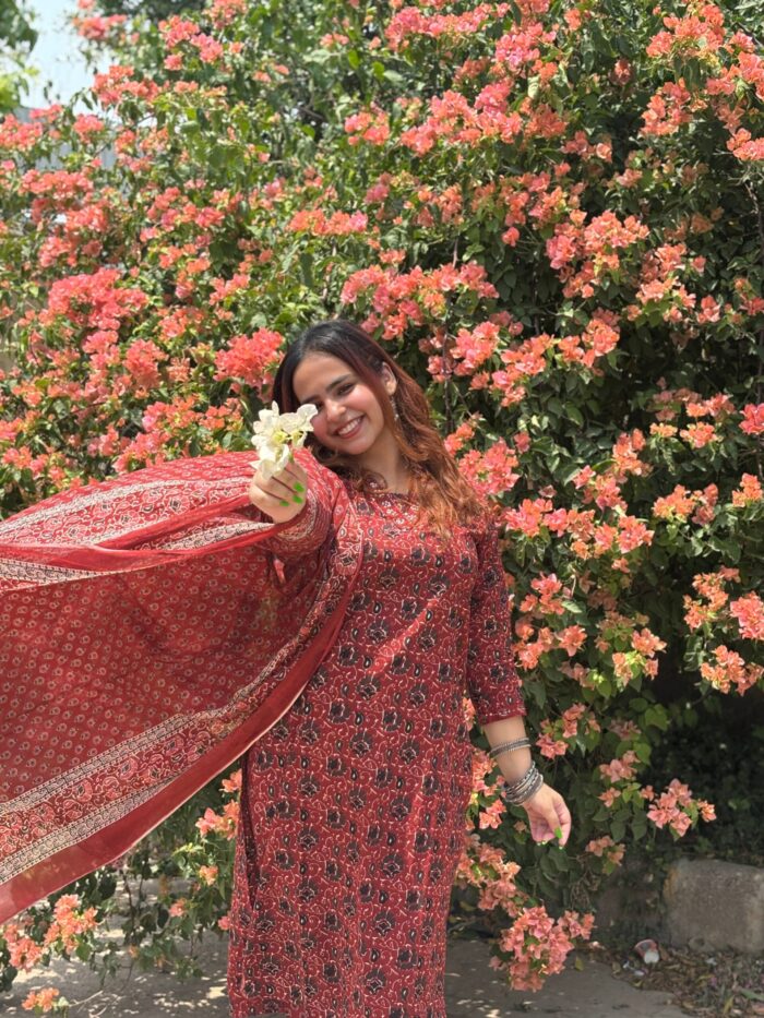 Rust Floral Print V Neck  3 Pcs Kurta Set