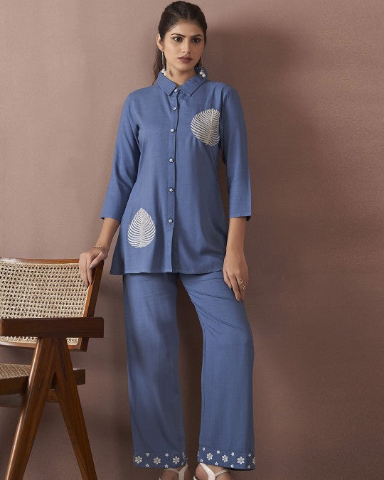 Navy blue embroidered top new design trooking