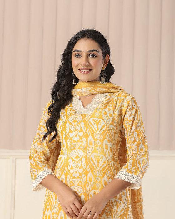 Yellow  Floral Print V Neck 3 Pcs Suit