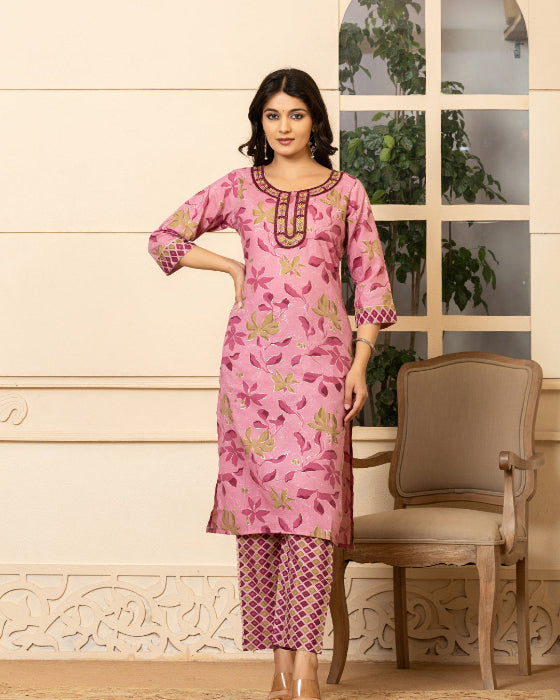 Pink Floral Digital Print 3 Pcs Suit