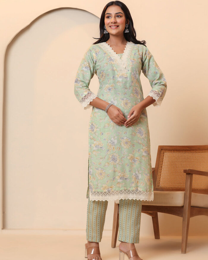 Pista_Green_Floral_Print_V_Neck_3_Pcs_Suit_11 Pista Green Floral Print V Neck 3 Pcs Suit