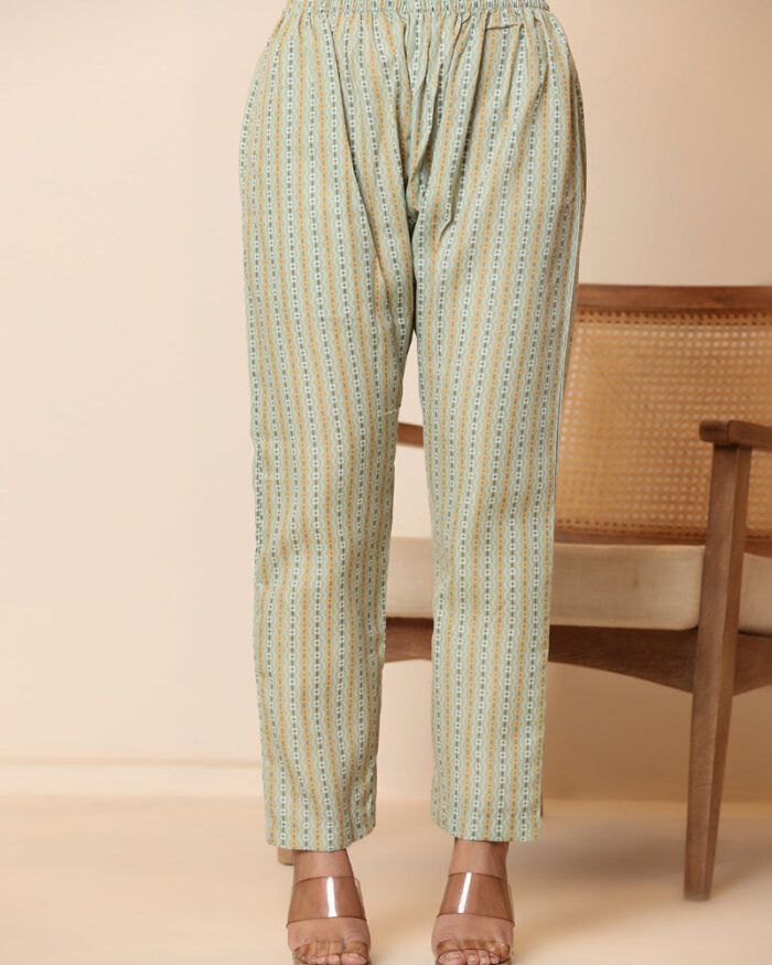 Pista_Green_Floral_Print_V_Neck_3_Pcs_Suit_8 Pista Green Floral Print V Neck 3 Pcs Suit