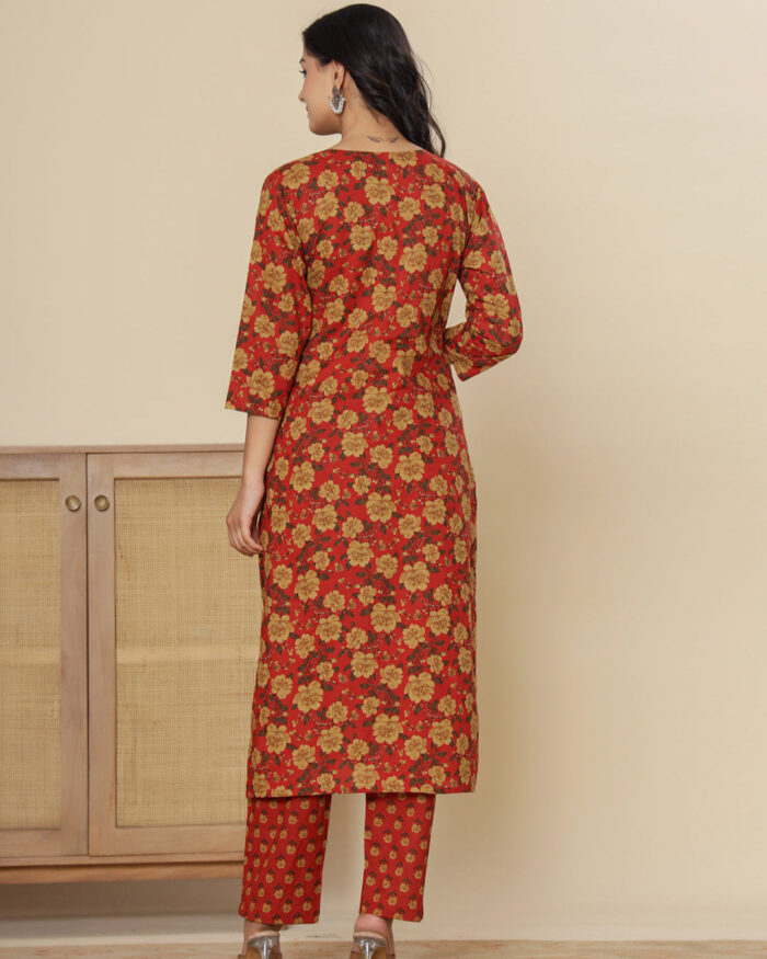 Red Digital Print Cotton 3 Pcs Suit