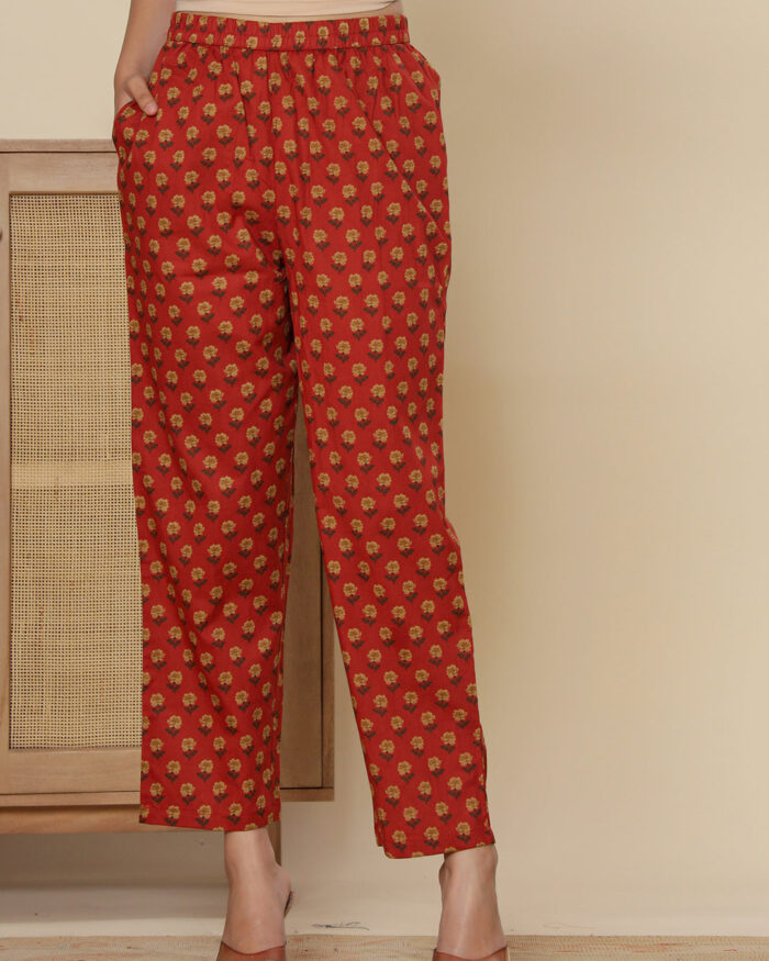 Red Digital Print Cotton 3 Pcs Suit