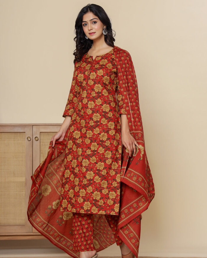 Red Digital Print Cotton 3 Pcs Suit