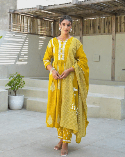 Yellow Screen Print 3 Pcs Cotton Flare Kurti Set With Shopping Bag